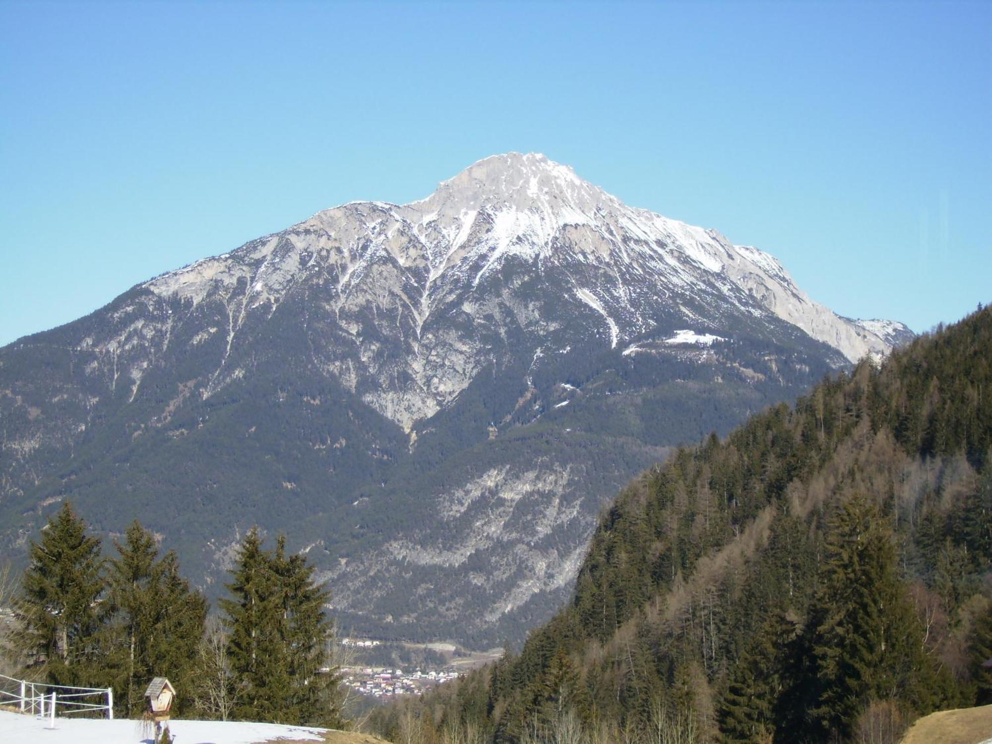 Ferienwohnungen Monja Und Dietmar Thoeni Arzl im Pitztal Exterior foto